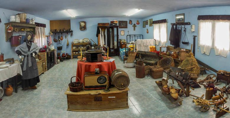 Muestra etnográfica permanente de Poreñu